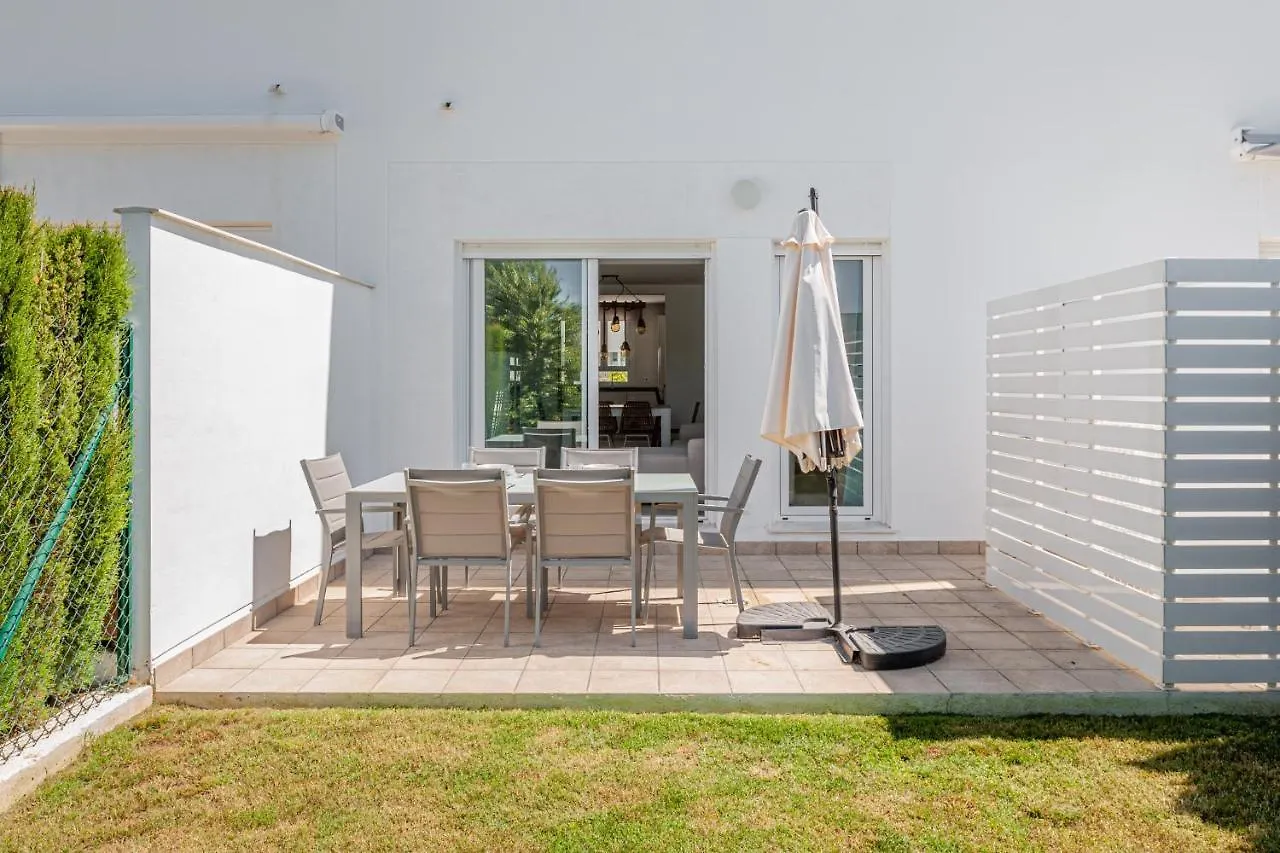 Holiday home Maravilloso Adosado Junto A La Playa Conil De La Frontera